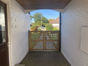 Flat Entrance- click for photo gallery